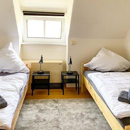 Worker Apartments Bernsdorf-Wiednitz ภายนอก รูปภาพ