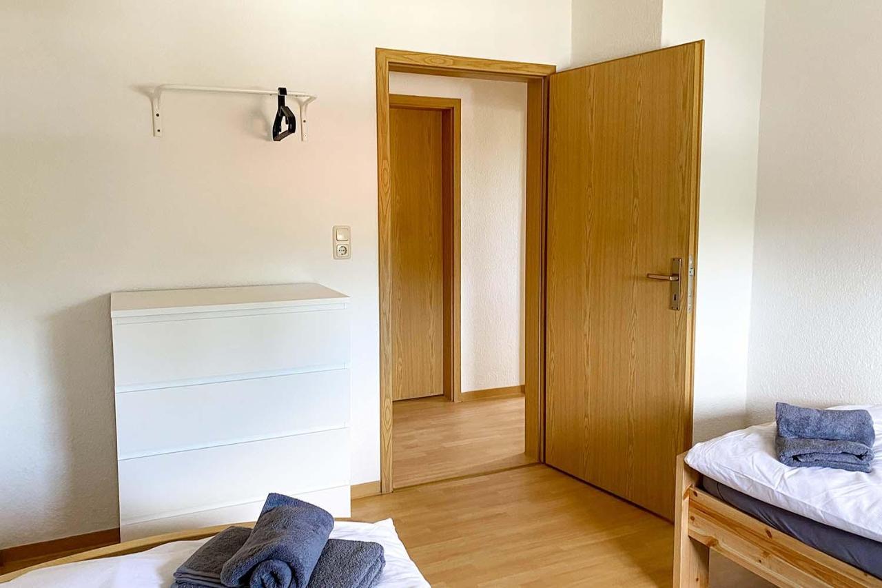 Worker Apartments Bernsdorf-Wiednitz ภายนอก รูปภาพ